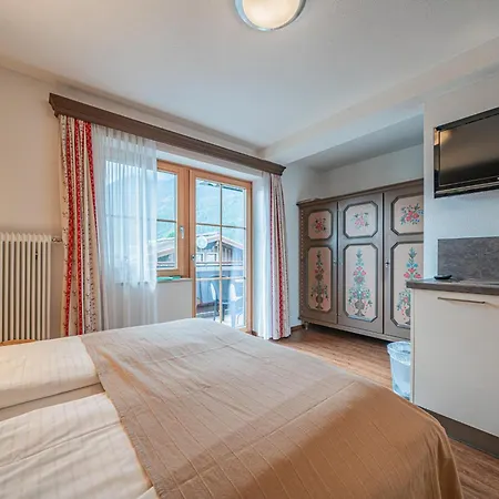 Roeck Ii Appartement *